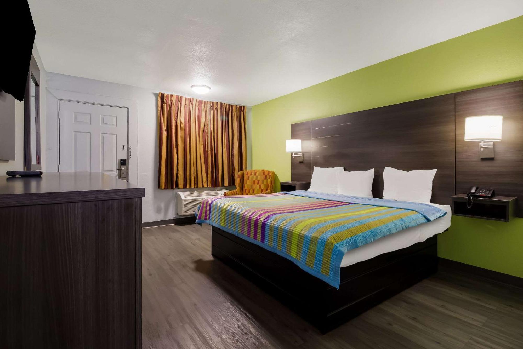 Rodeway Inn Conference Center 보몬트 외부 사진