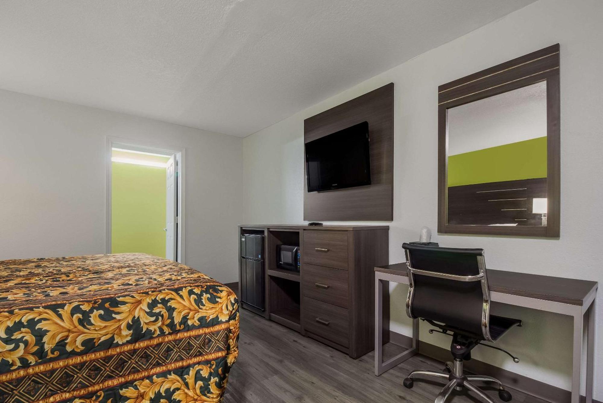Rodeway Inn Conference Center 보몬트 외부 사진